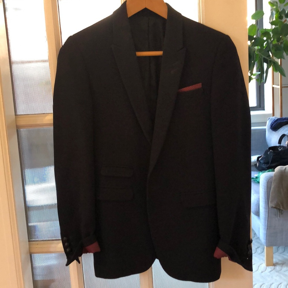 Kooples Sleek blazer. Dark navy. XS